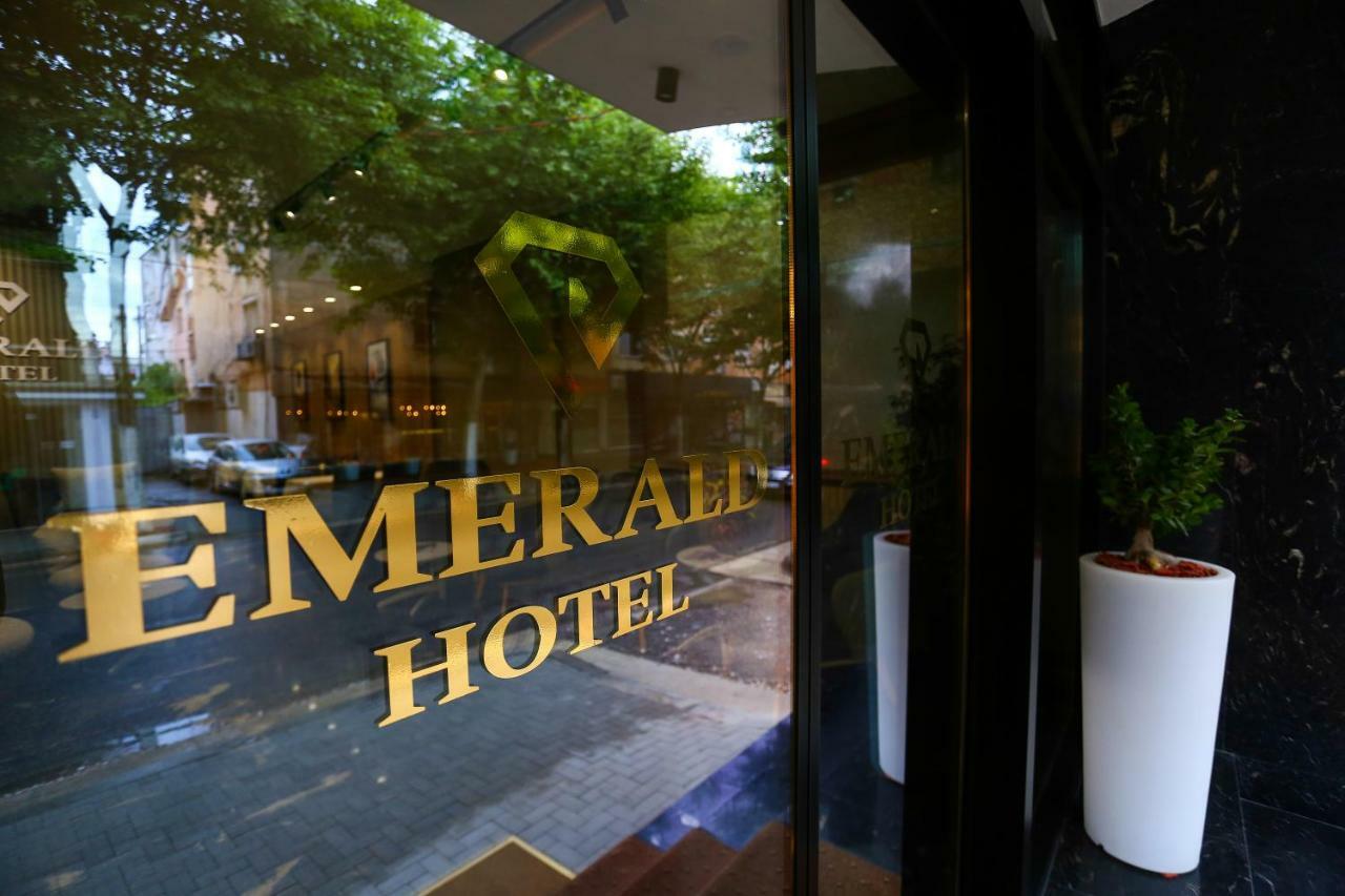 Emerald Boutique Hotel Tirana Exterior photo